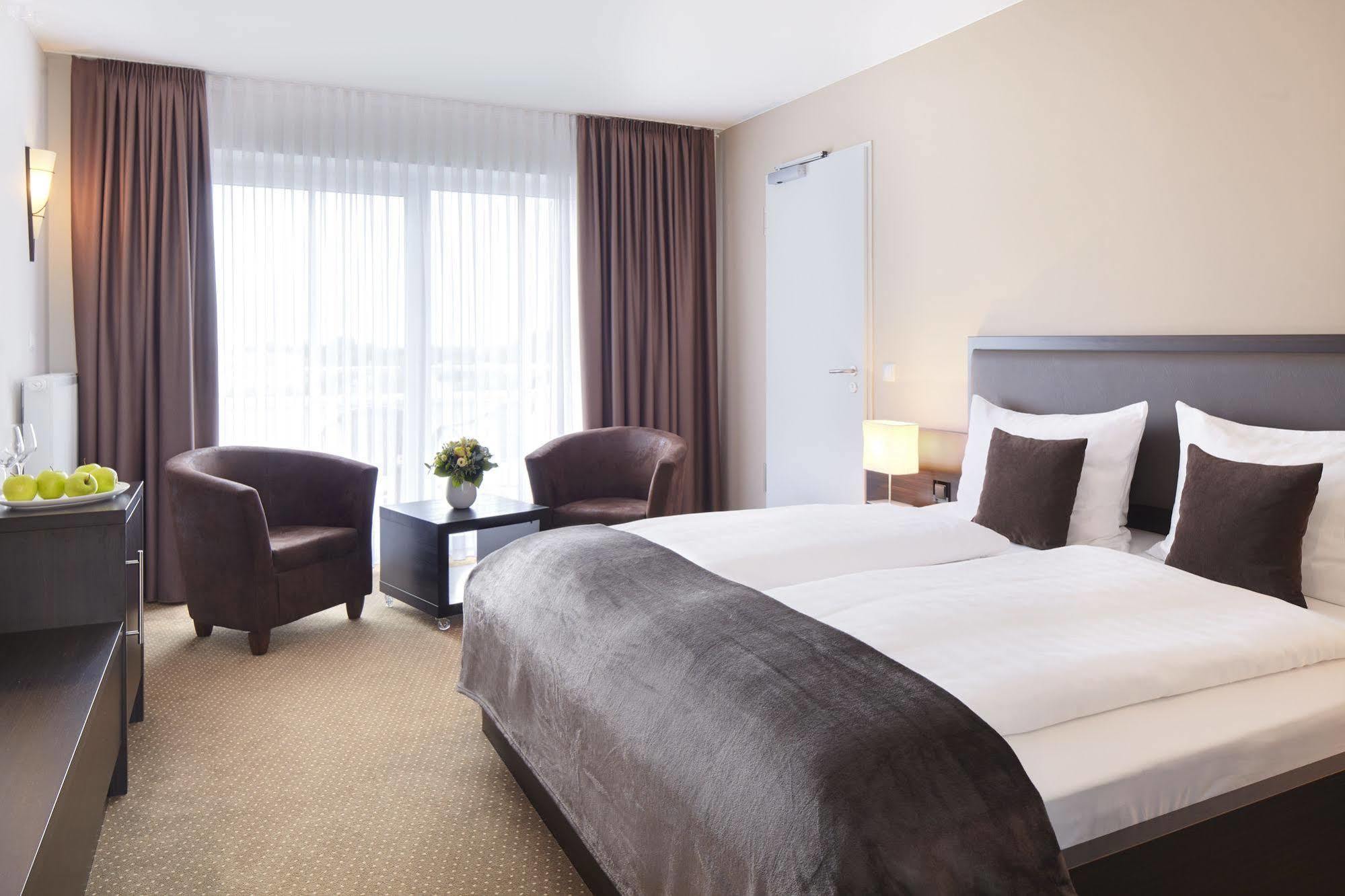 Nordica Hotel Friesenhof Büsum Екстериор снимка