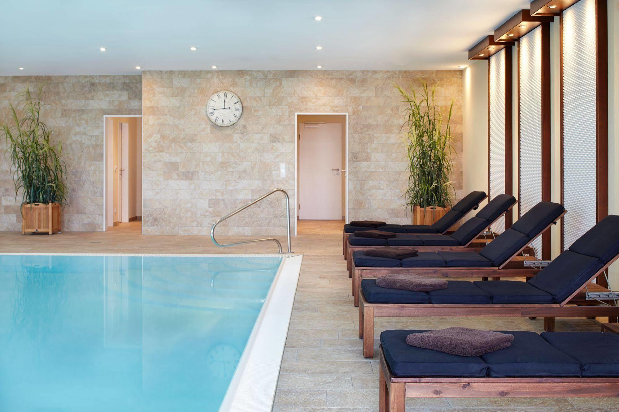 Nordica Hotel Friesenhof Büsum Екстериор снимка