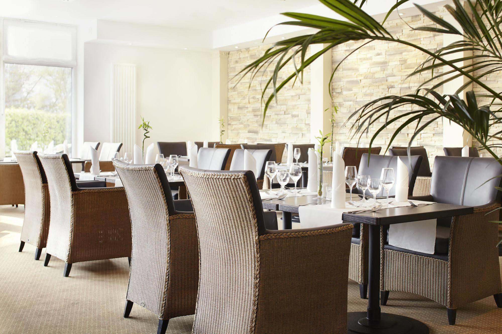 Nordica Hotel Friesenhof Büsum Екстериор снимка